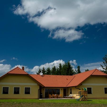 Apartmány v Pošumaví Stachy Exteriér fotografie